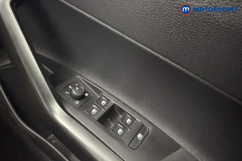 Volkswagen Polo Life Manual Petrol Hatchback - Stock Number (1562334) - 13th supplementary image