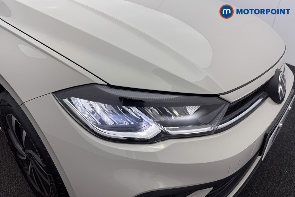 Volkswagen Polo Life Manual Petrol Hatchback - Stock Number (1562334) - 15th supplementary image