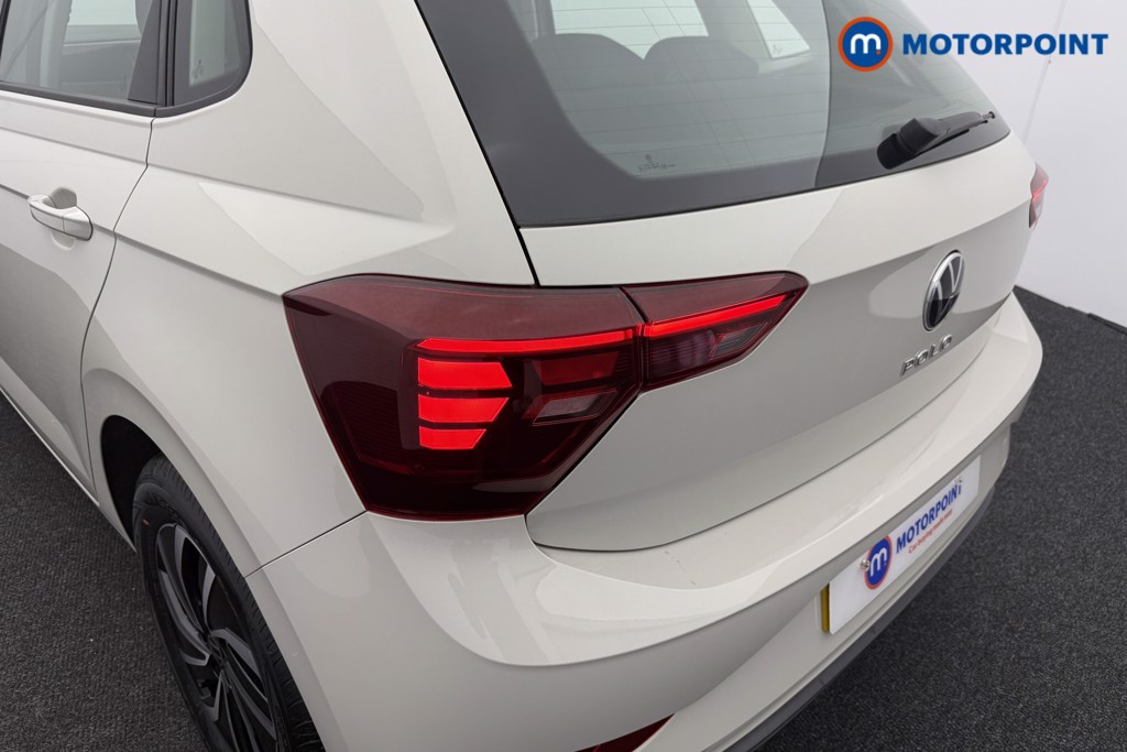 Volkswagen Polo Life Manual Petrol Hatchback - Stock Number (1562334) - 21st supplementary image