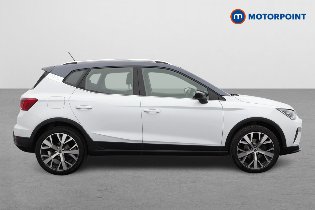 Seat Arona Xperience Lux Automatic Petrol SUV - Stock Number (1562872) - Drivers side
