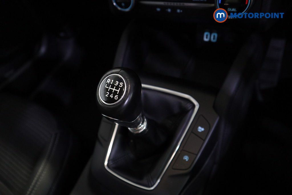 Ford Kuga Titanium Edition Manual Petrol SUV - Stock Number (1562929) - 8th supplementary image
