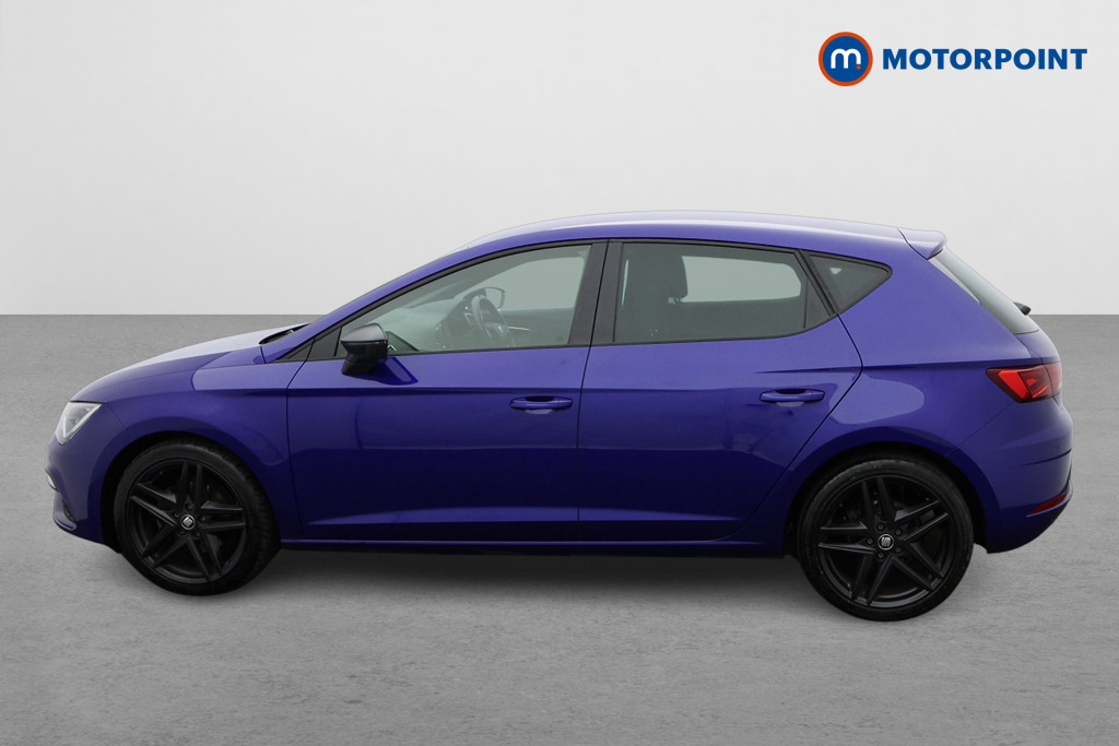 Seat Leon Fr Black Edition Automatic Petrol Hatchback - Stock Number (1563502) - Passenger side