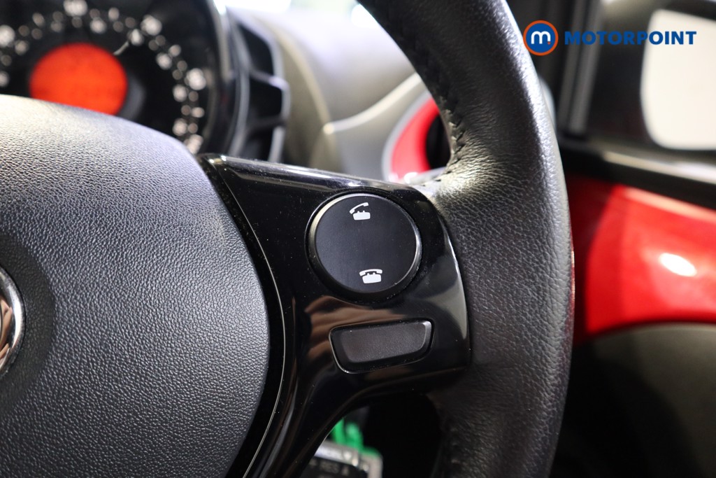 Toyota Aygo X-Play Manual Petrol Hatchback - Stock Number (1563558) - 5th supplementary image
