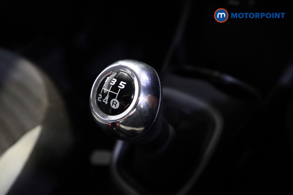 Toyota Aygo X-Play Manual Petrol Hatchback - Stock Number (1563558) - 9th supplementary image