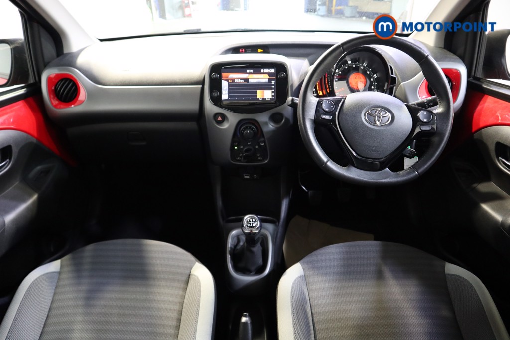 Toyota Aygo X-Play Manual Petrol Hatchback - Stock Number (1563558) - 1st supplementary image