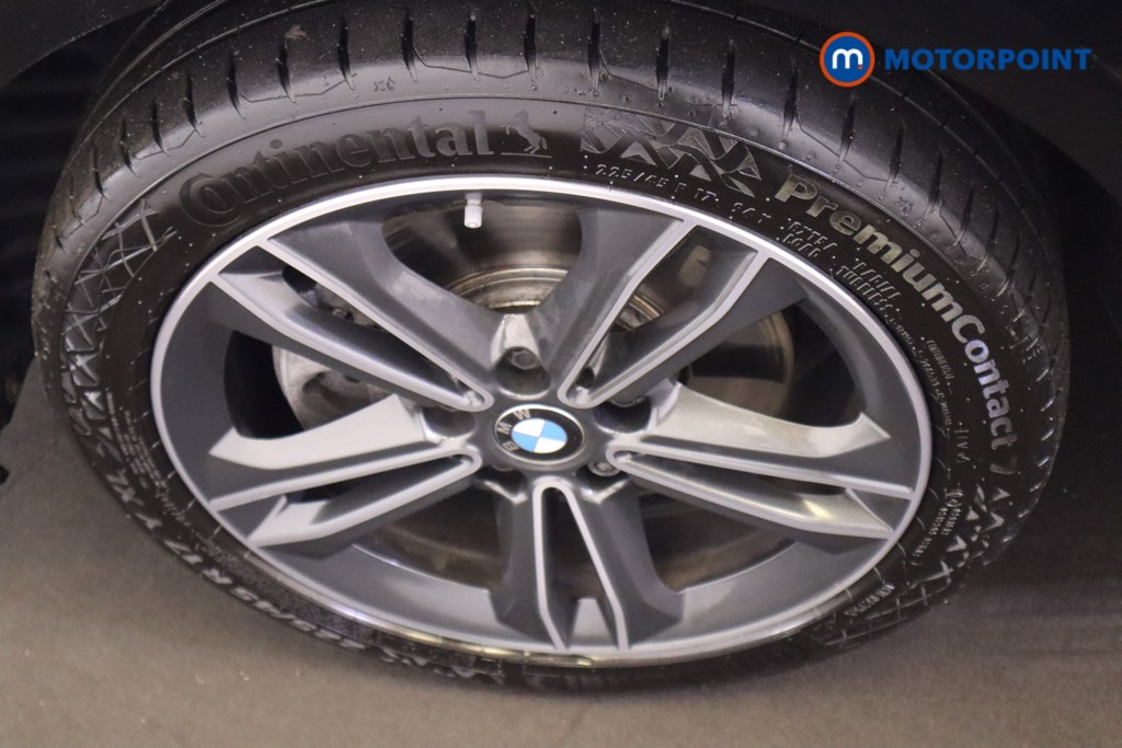 BMW 2 Series Sport Manual Diesel Saloon - Stock Number (1563934) - 10th supplementary image