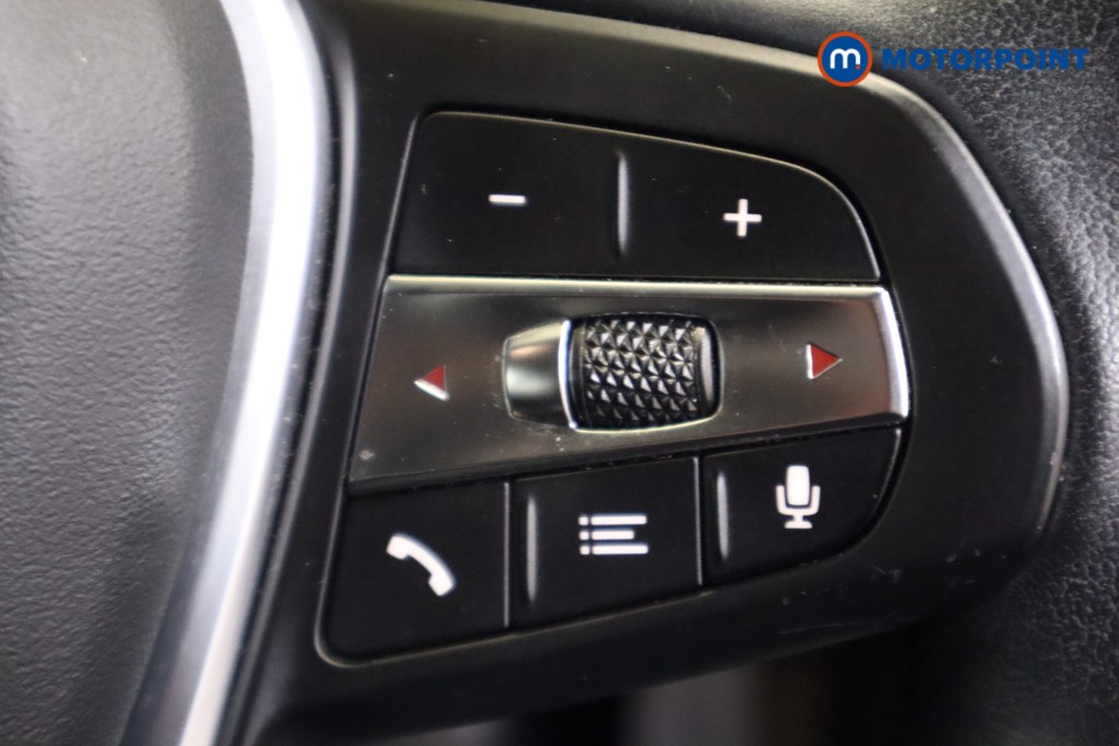BMW 2 Series Sport Manual Diesel Saloon - Stock Number (1563934) - 18th supplementary image