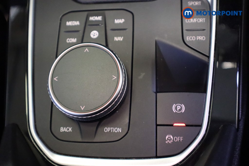BMW 2 Series Sport Manual Diesel Saloon - Stock Number (1563934) - 23rd supplementary image