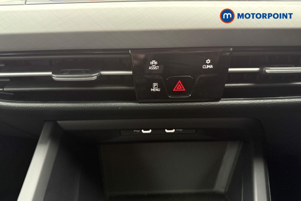 Volkswagen Golf Life Automatic Petrol Hatchback - Stock Number (1564732) - 11th supplementary image