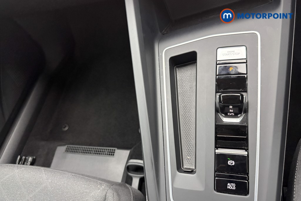 Volkswagen Golf Life Automatic Petrol Hatchback - Stock Number (1564732) - 12th supplementary image