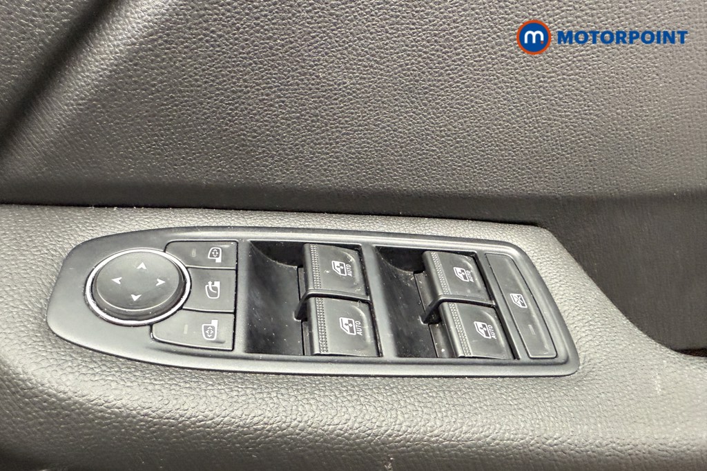 Renault Clio Evolution Manual Petrol Hatchback - Stock Number (1564988) - 15th supplementary image