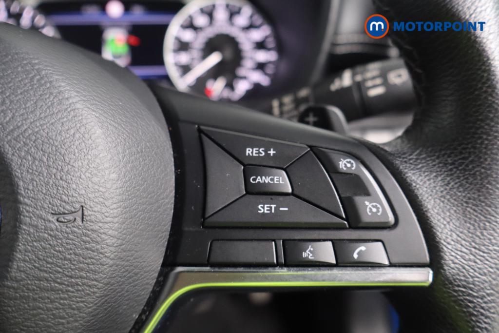 Nissan Juke N-Connecta Automatic Petrol SUV - Stock Number (1564996) - 8th supplementary image