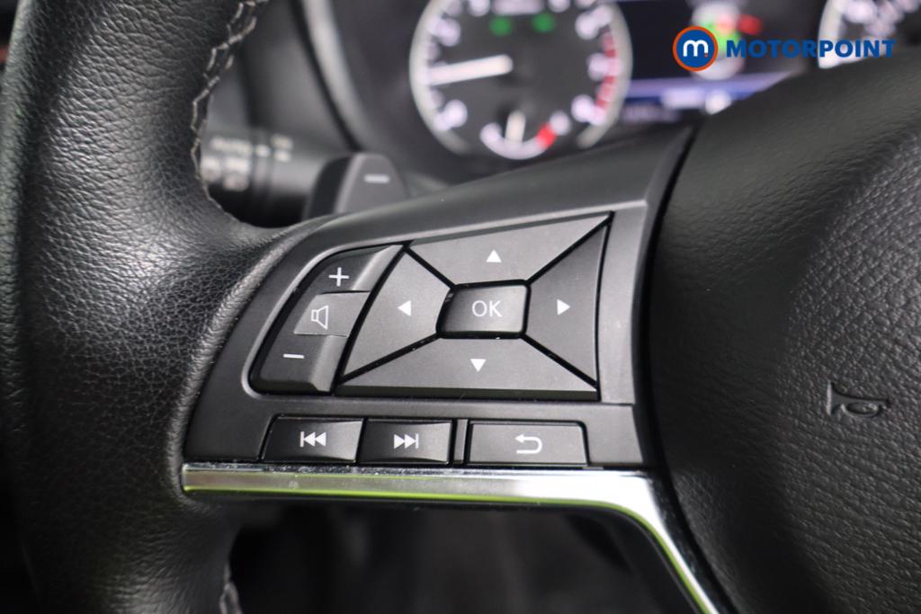 Nissan Juke N-Connecta Automatic Petrol SUV - Stock Number (1564996) - 9th supplementary image