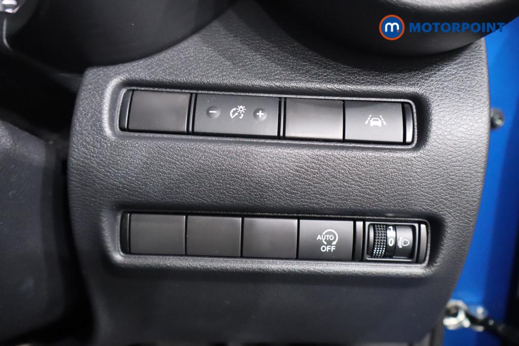 Nissan Juke N-Connecta Automatic Petrol SUV - Stock Number (1564996) - 12th supplementary image