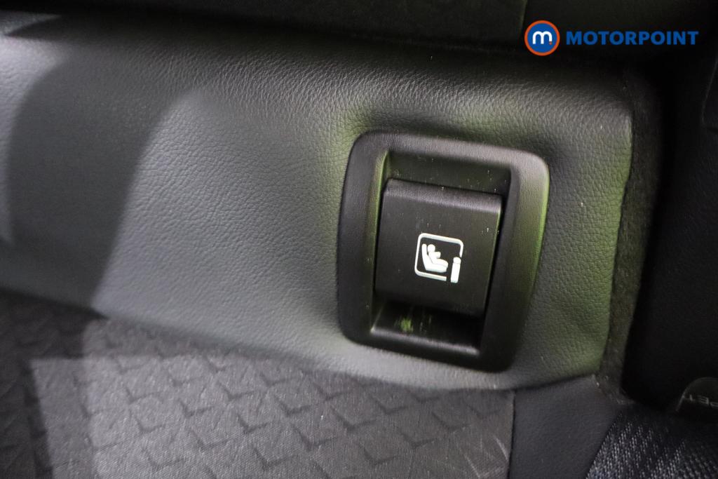 Nissan Juke N-Connecta Automatic Petrol SUV - Stock Number (1564996) - 18th supplementary image