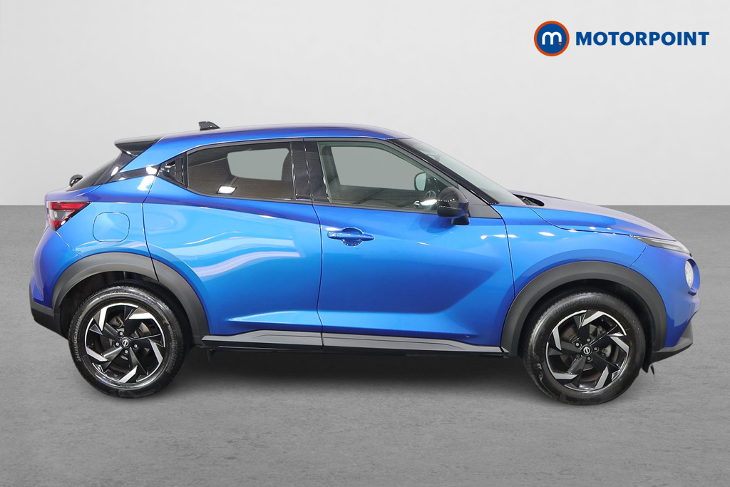 Nissan Juke N-Connecta Automatic Petrol SUV - Stock Number (1564996) - Drivers side