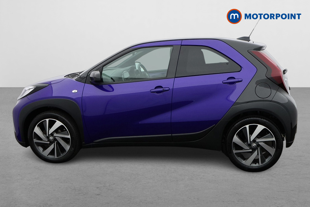 Toyota Aygo X Exclusive Manual Petrol Hatchback - Stock Number (1565029) - Passenger side