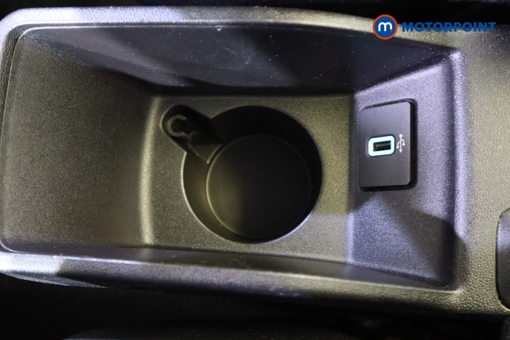 Ford Fiesta Zetec Manual Petrol Hatchback - Stock Number (1565032) - 24th supplementary image