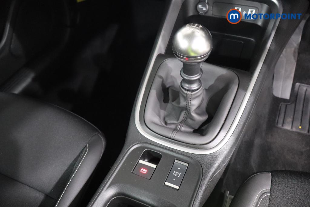 Jeep Avenger Altitude Manual Petrol SUV - Stock Number (1565165) - 5th supplementary image