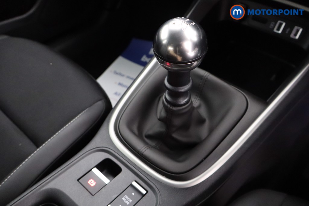 Jeep Avenger Altitude Manual Petrol SUV - Stock Number (1565189) - 10th supplementary image