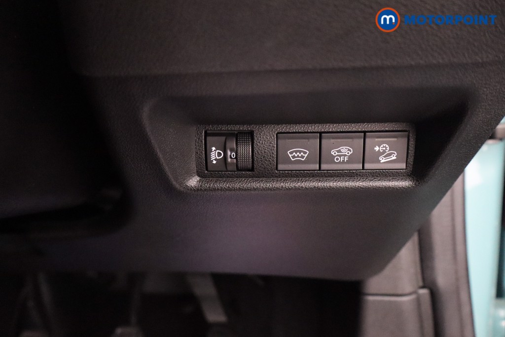 Jeep Avenger Altitude Manual Petrol SUV - Stock Number (1565189) - 15th supplementary image