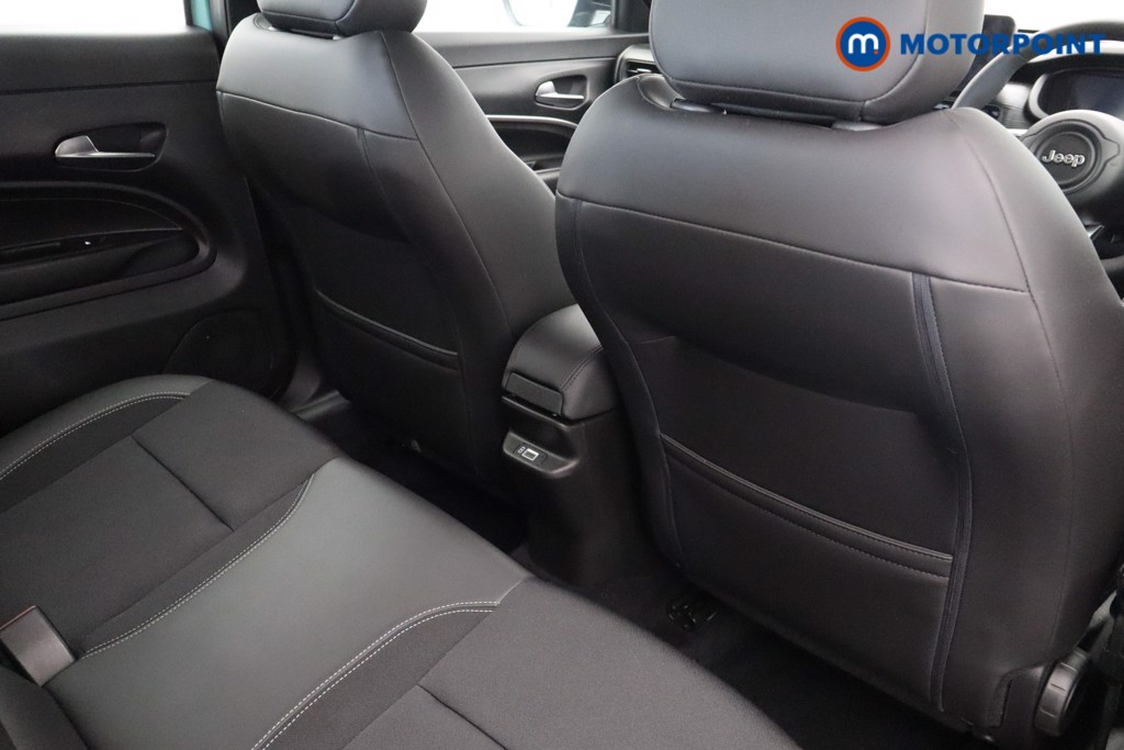 Jeep Avenger Altitude Manual Petrol SUV - Stock Number (1565189) - 22nd supplementary image