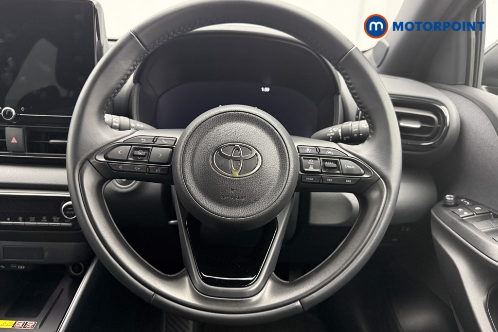 Toyota Yaris Excel Automatic Petrol-Electric Hybrid Hatchback - Stock Number (1565228) - 5th supplementary image