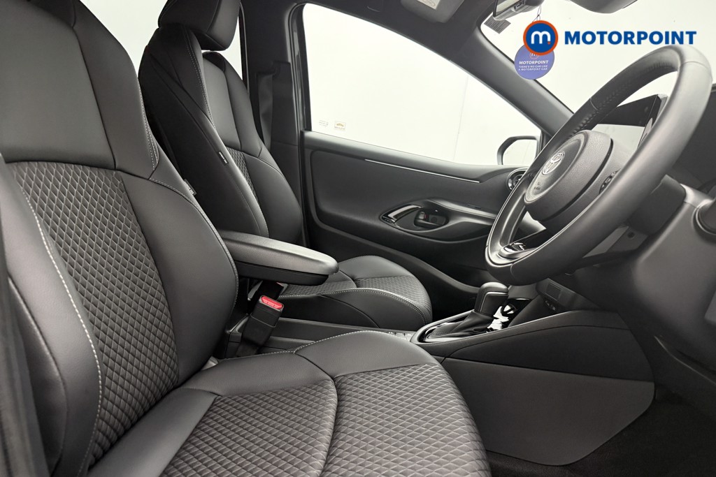 Toyota Yaris Excel Automatic Petrol-Electric Hybrid Hatchback - Stock Number (1565228) - 8th supplementary image