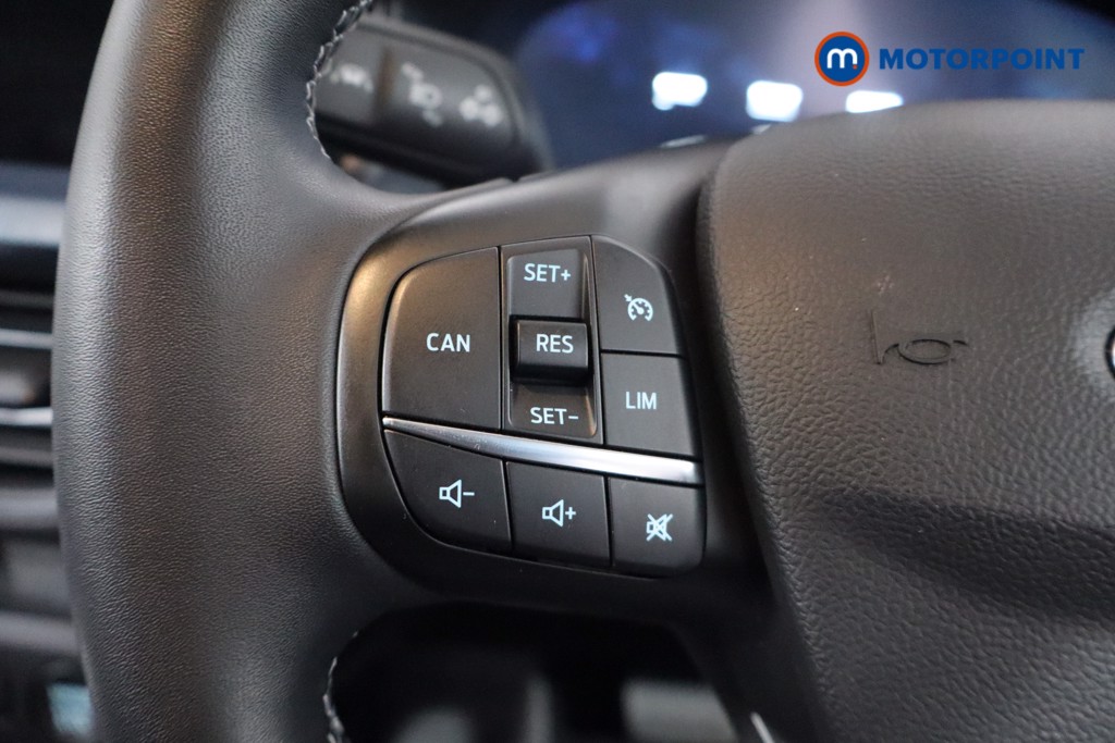 Ford Focus Active Vignale Automatic Petrol-Electric Hybrid Hatchback - Stock Number (1565476) - 7th supplementary image