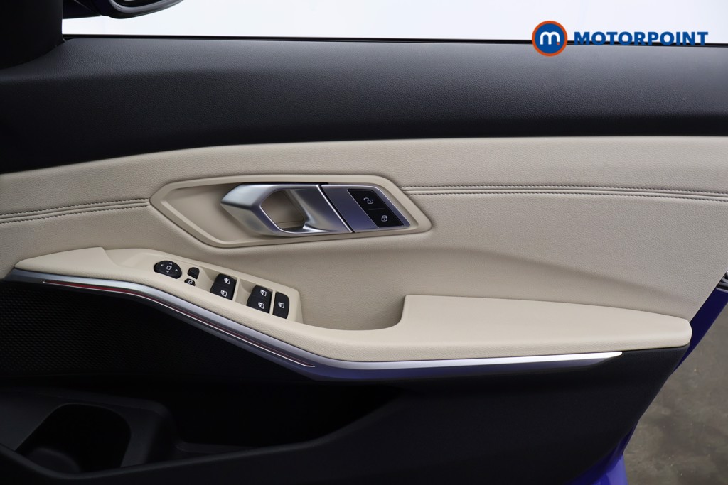 BMW 3 Series M Sport Automatic Petrol Saloon - Stock Number (1565613) - 8th supplementary image