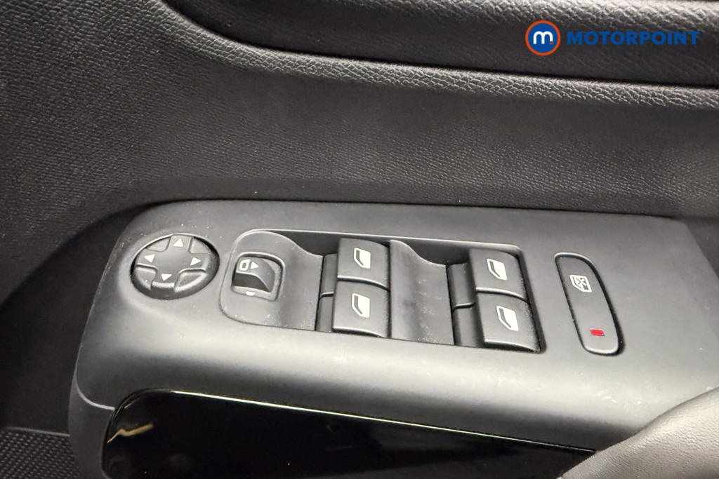 Citroen C5 Aircross Shine Manual Petrol SUV - Stock Number (1565799) - 16th supplementary image