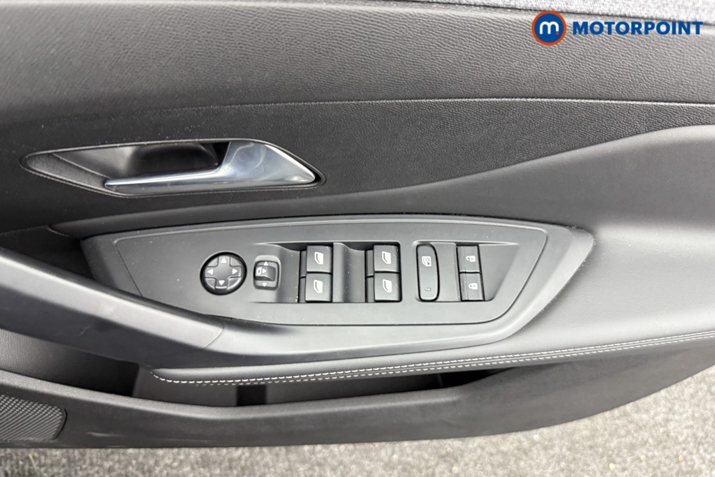 Peugeot 308 Allure Automatic Petrol Estate - Stock Number (1565811) - 15th supplementary image