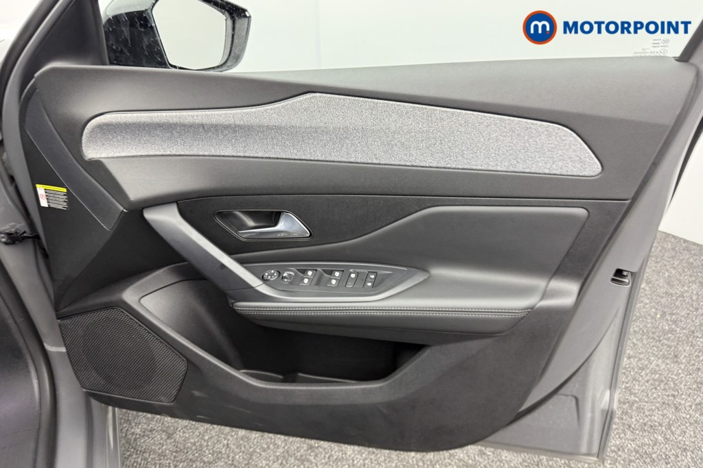 Peugeot 308 Allure Automatic Petrol Estate - Stock Number (1565811) - 16th supplementary image