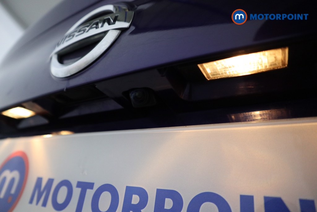 Nissan Qashqai Tekna-Plus Automatic Diesel SUV - Stock Number (1565916) - 18th supplementary image