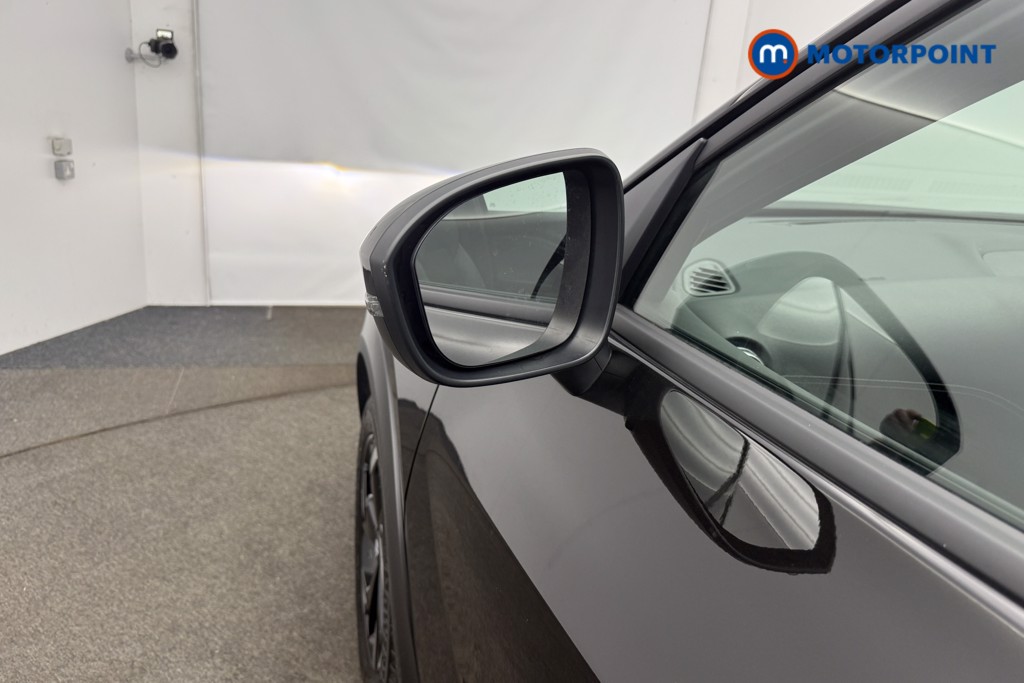 Nissan Juke N-Connecta Manual Petrol SUV - Stock Number (1566108) - 29th supplementary image