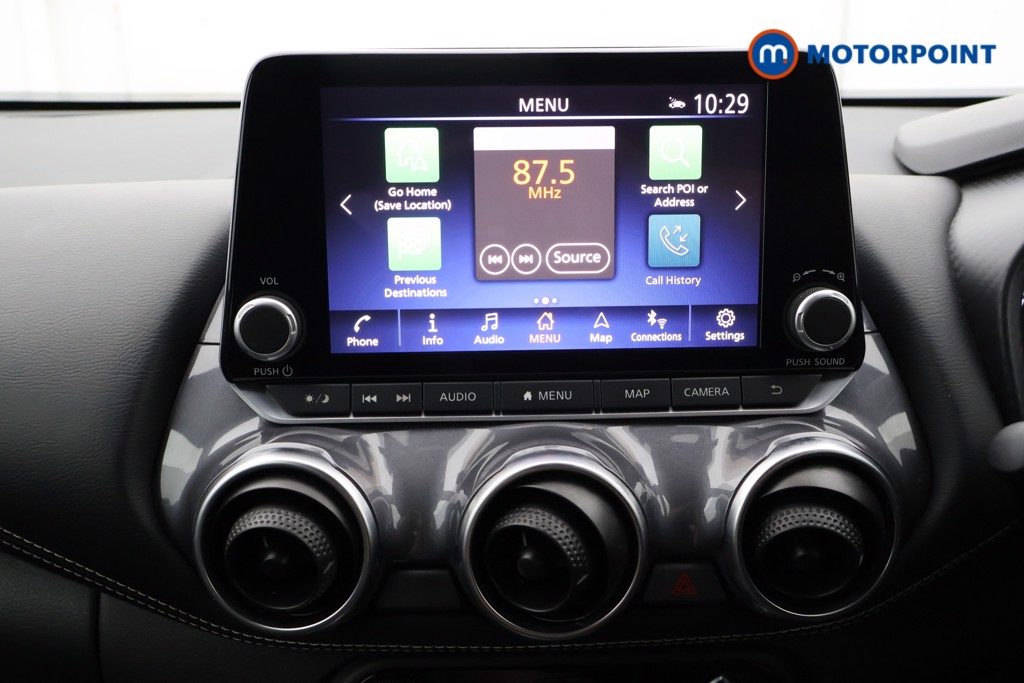 Nissan Juke N-Connecta Manual Petrol SUV - Stock Number (1566122) - 5th supplementary image