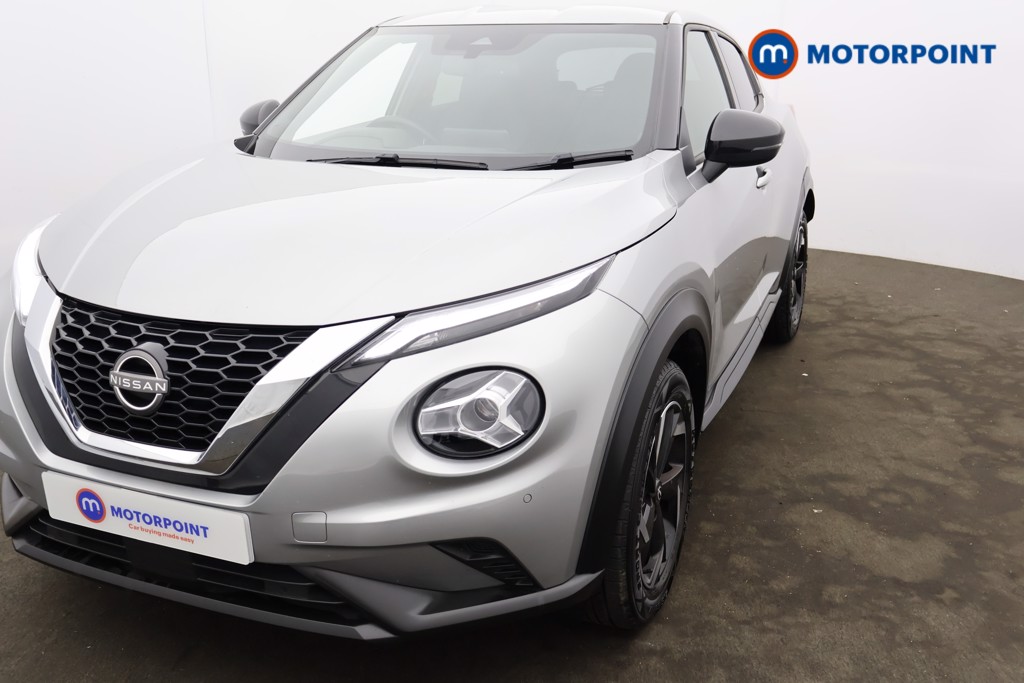 Nissan Juke N-Connecta Manual Petrol SUV - Stock Number (1566122) - 14th supplementary image