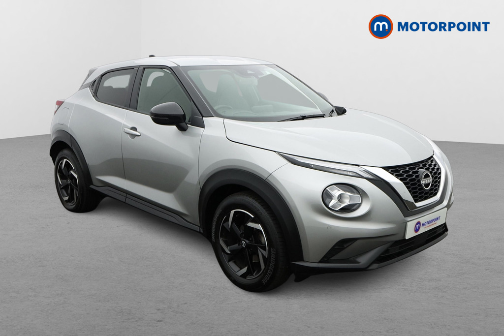 Nissan Juke N-Connecta Manual Petrol SUV - Stock Number (1566122) - Drivers side front corner
