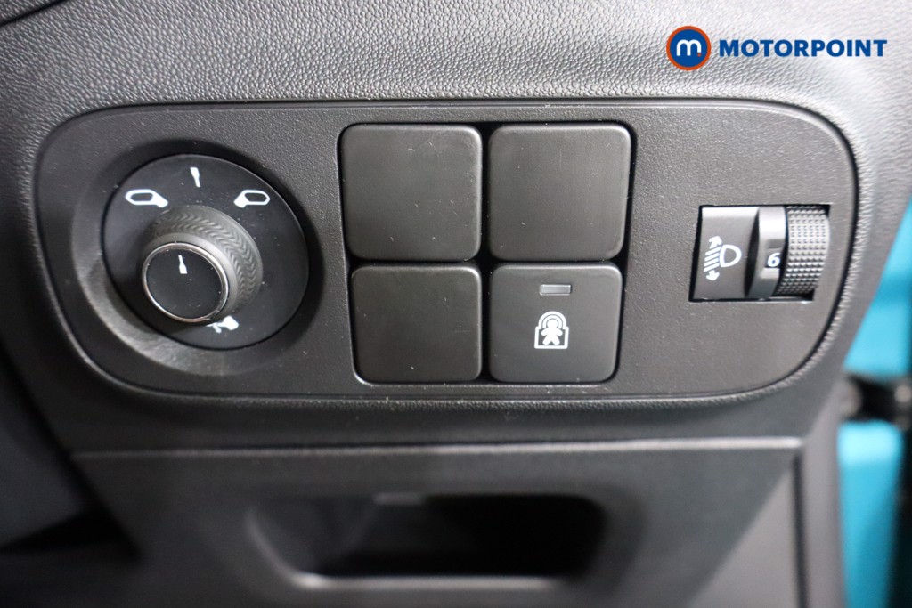 Citroen C3 Shine Plus Automatic Petrol Hatchback - Stock Number (1566262) - 17th supplementary image