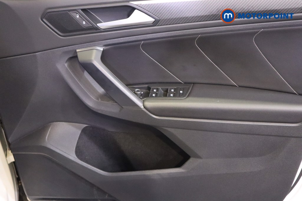 Volkswagen Tiguan R-Line Automatic Diesel SUV - Stock Number (1566267) - 13th supplementary image