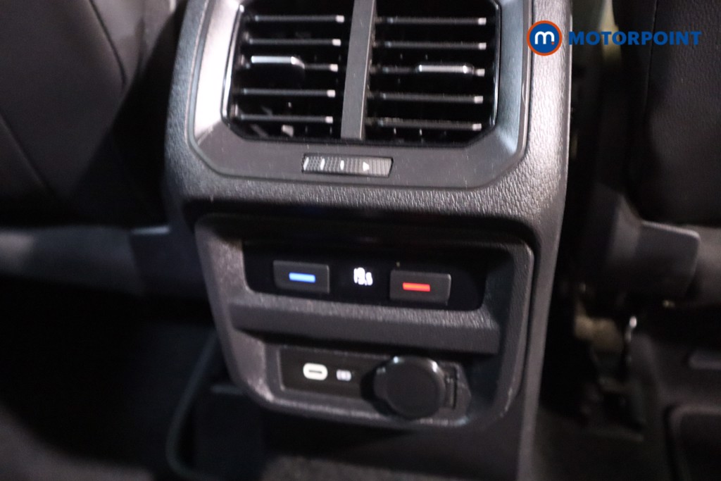 Volkswagen Tiguan R-Line Automatic Diesel SUV - Stock Number (1566267) - 27th supplementary image