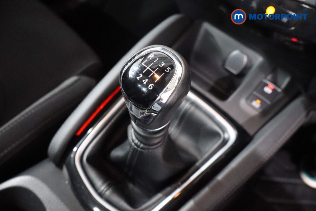 Nissan Qashqai N-Connecta Manual Petrol SUV - Stock Number (1566272) - 14th supplementary image