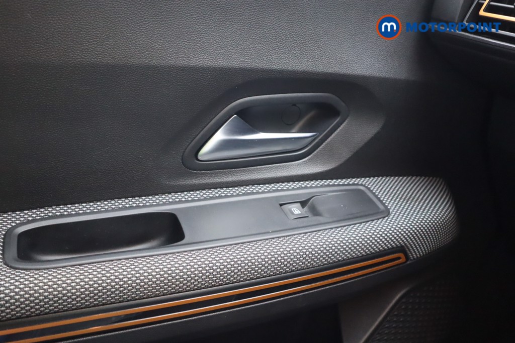 Dacia Sandero Stepway Comfort Manual Petrol Hatchback - Stock Number (1566370) - 9th supplementary image