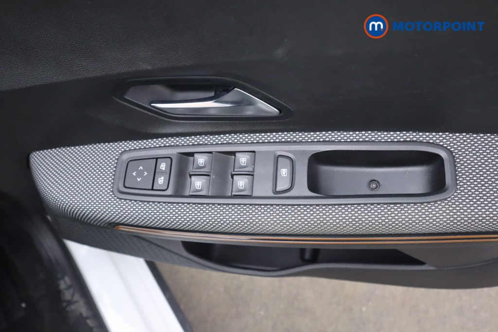 Dacia Sandero Stepway Comfort Manual Petrol Hatchback - Stock Number (1566370) - 10th supplementary image