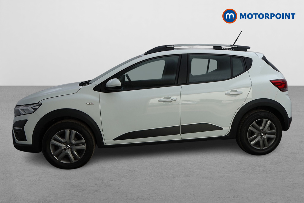 Dacia Sandero Stepway Comfort Manual Petrol Hatchback - Stock Number (1566370) - Passenger side