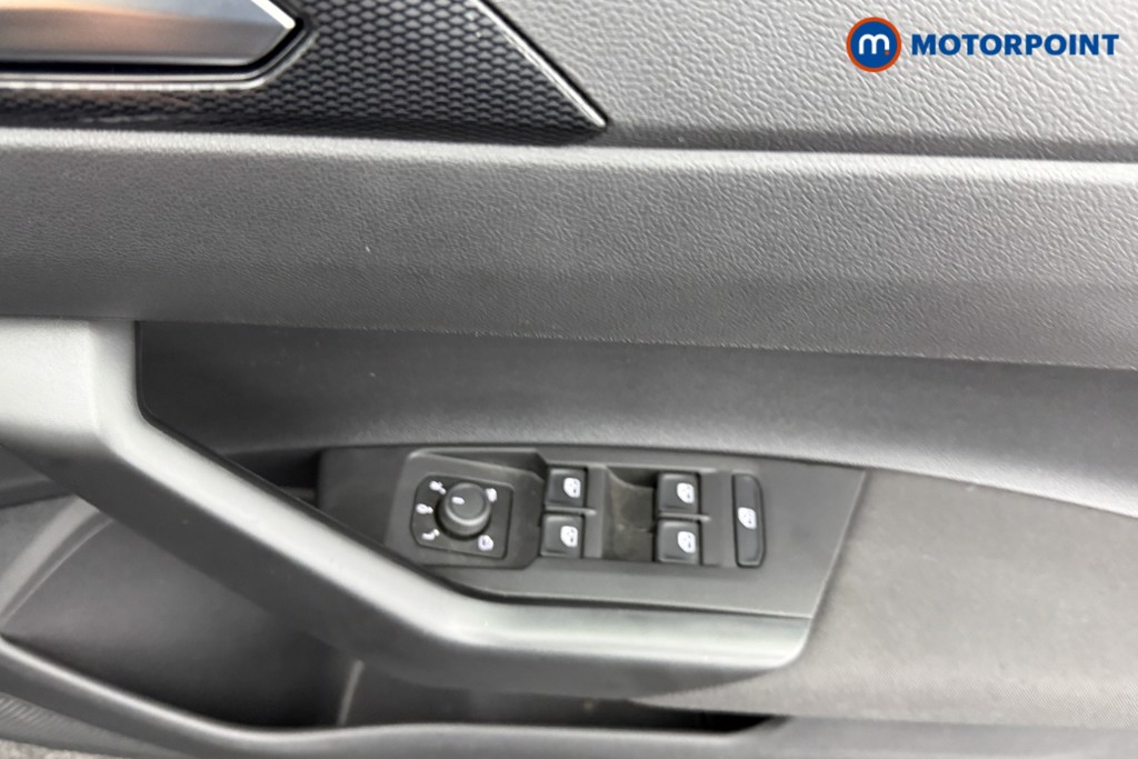 Volkswagen Polo Match Manual Petrol Hatchback - Stock Number (1566878) - 17th supplementary image