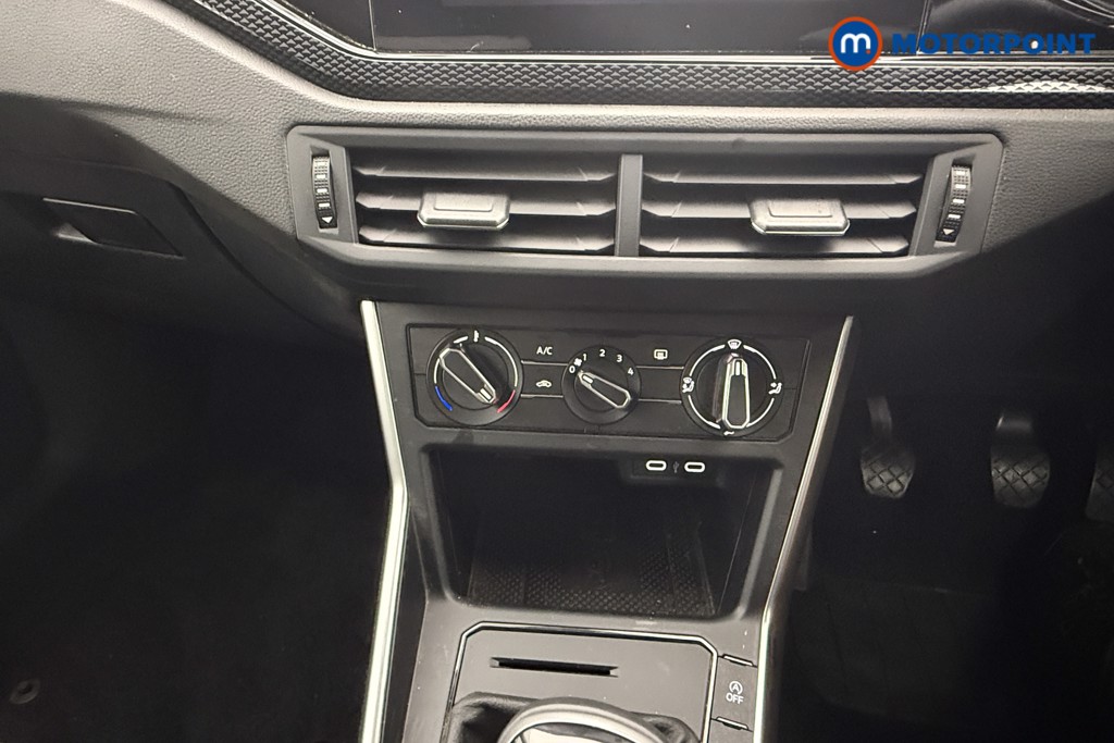 Volkswagen Polo Match Manual Petrol Hatchback - Stock Number (1566900) - 4th supplementary image