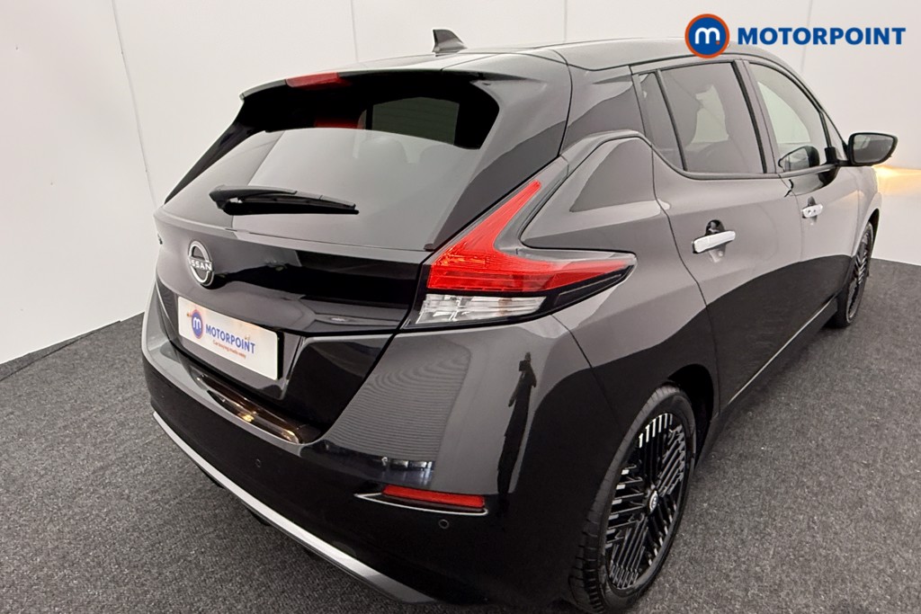 Nissan Leaf N-Connecta Automatic Electric Hatchback - Stock Number (1566927) - 27th supplementary image