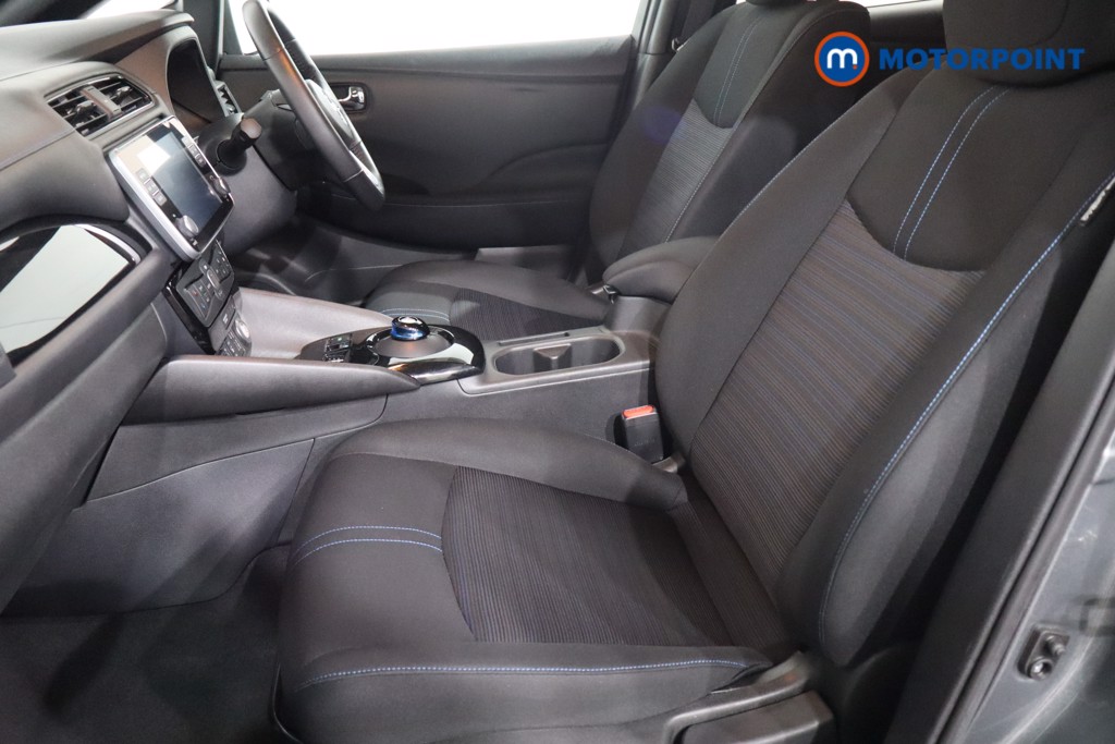 Nissan Leaf N-Connecta Automatic Electric Hatchback - Stock Number (1566936) - 4th supplementary image