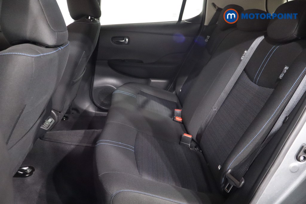 Nissan Leaf N-Connecta Automatic Electric Hatchback - Stock Number (1566936) - 5th supplementary image